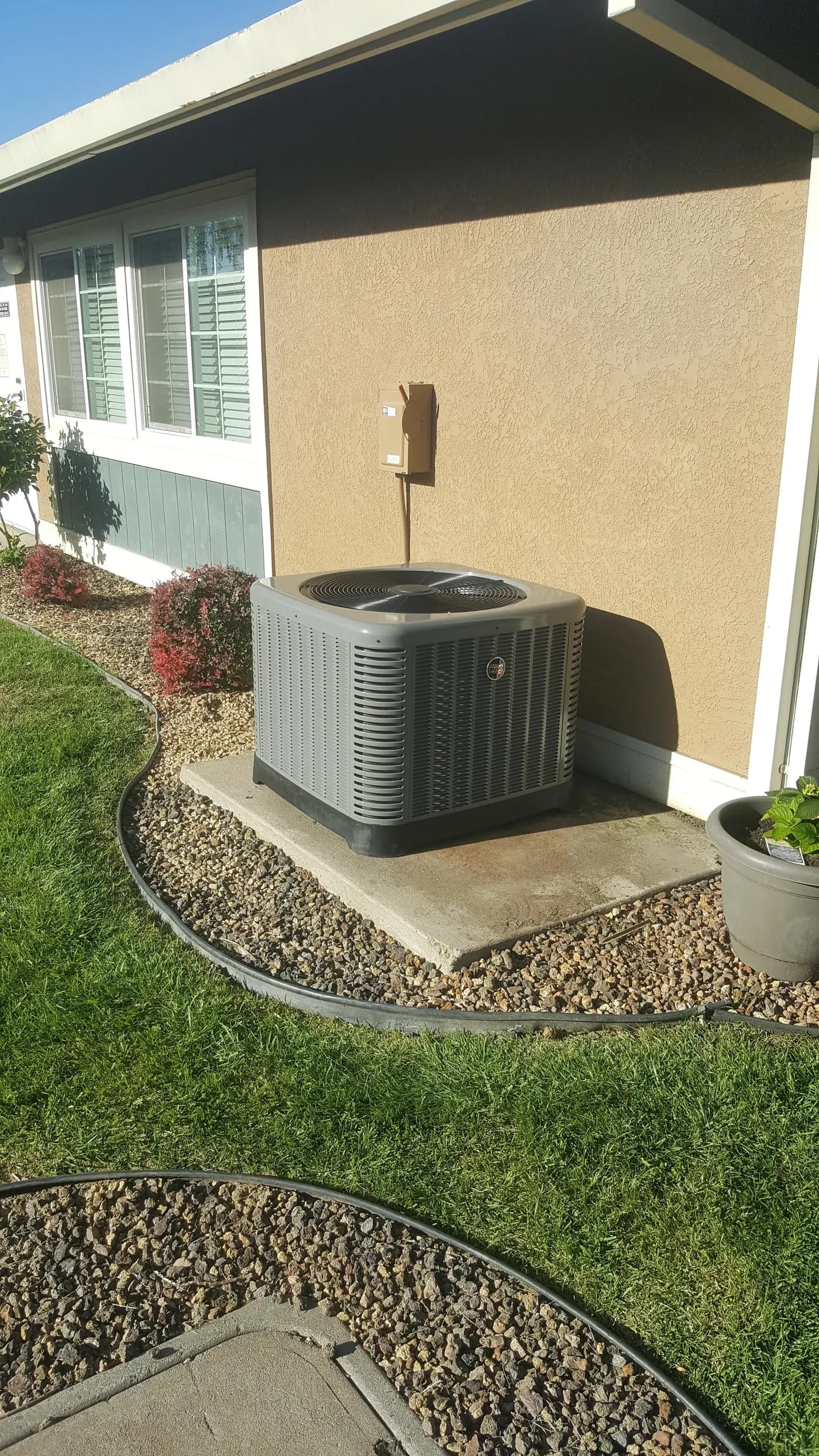 Outdoor Condenser Installation & System Startup